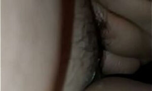 Tetas grandes, vagina gorda , BBW , MILF mostrando bajo su minivestido sexy ,  su  tanga  con su panocha madura y dando una excelente mamada