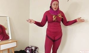 "Snow gear try on haul with Michellexm"