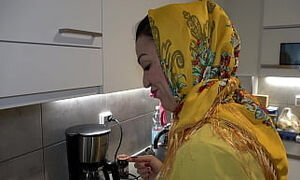 Horny Stepson Fucked His Big Ass Arab Stepmom In Hijab