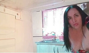 Stepmother opens the refrigerator and ends up getting fucked by surprise