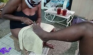 Girls do ( seducing my madam )