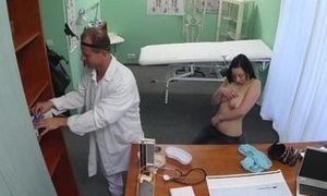 FakeHospital Steaming stunner wants her Medic to inhale her milk cans