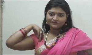 INDIAN cougar belly button display AND enticing VOICE