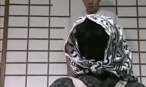 Jerked japanese Japanese cougar tempts youthful guy with naked hips - Recougar.com