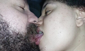 MOANING HORNY, WHILE LICKING AND KISSING THE NAUGHTY MOUTH OF THE BITCH WHO MASTURBATES HIS COCK