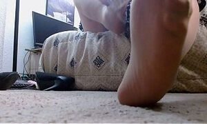 Dawnskye1962 - update #283 - 1408 Upskirt tan pantyhose and heels - May 14, 2026