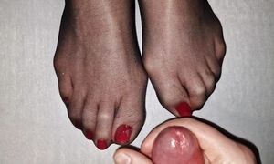 Red toenail cumshot